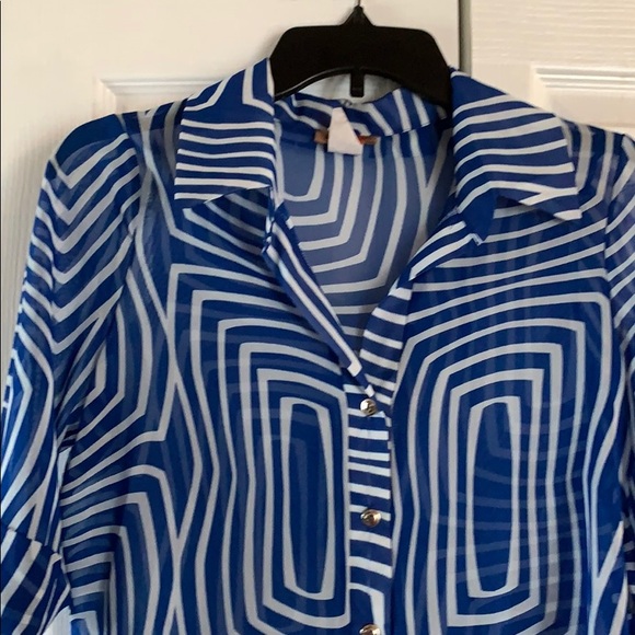 Top - Picture 3 of 3